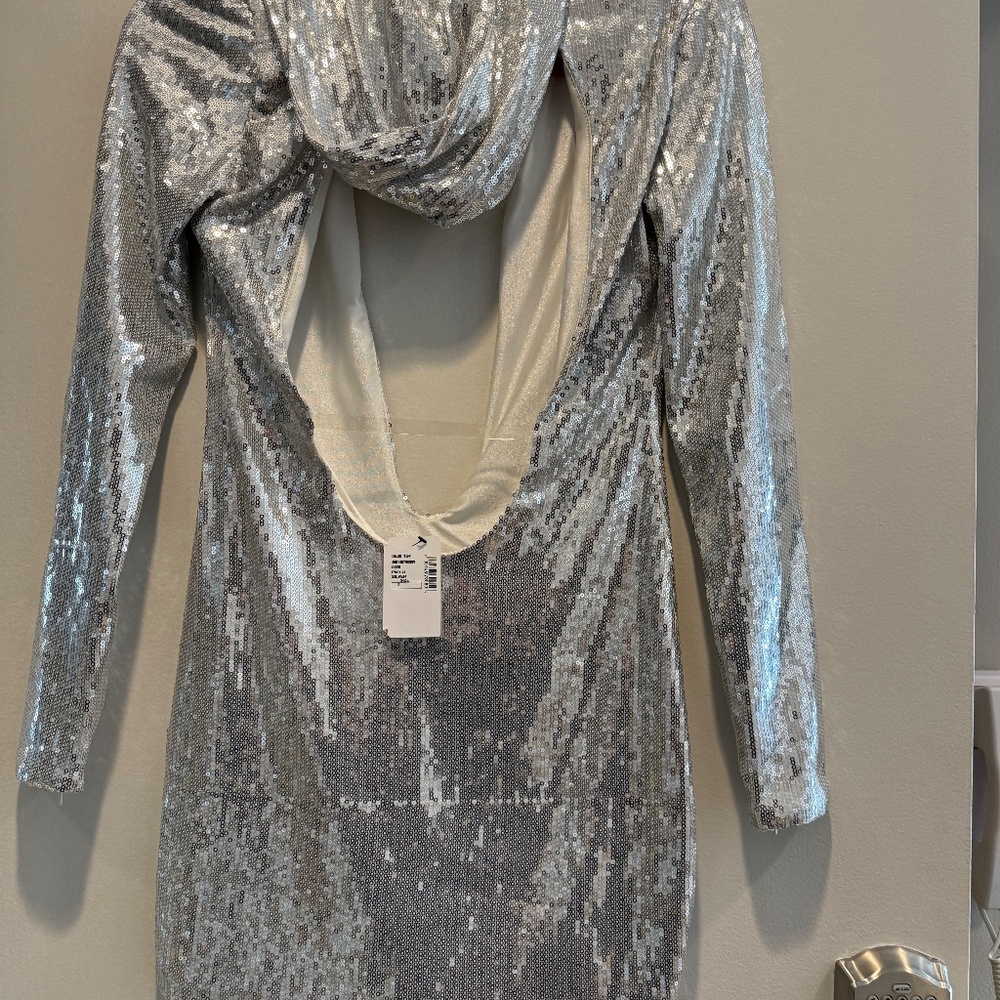 Christian Cowan Silver Sequin Hoodie Mini Dress – Size 2 (NWT) - Picture 5 of 13
